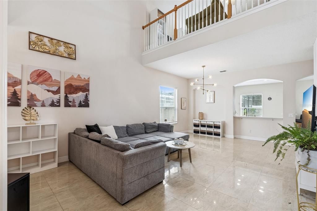 待售: $625,000 (4 贝兹, 2 浴室, 2434 平方英尺)