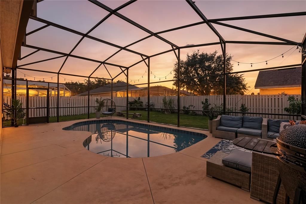 待售: $625,000 (4 贝兹, 2 浴室, 2434 平方英尺)