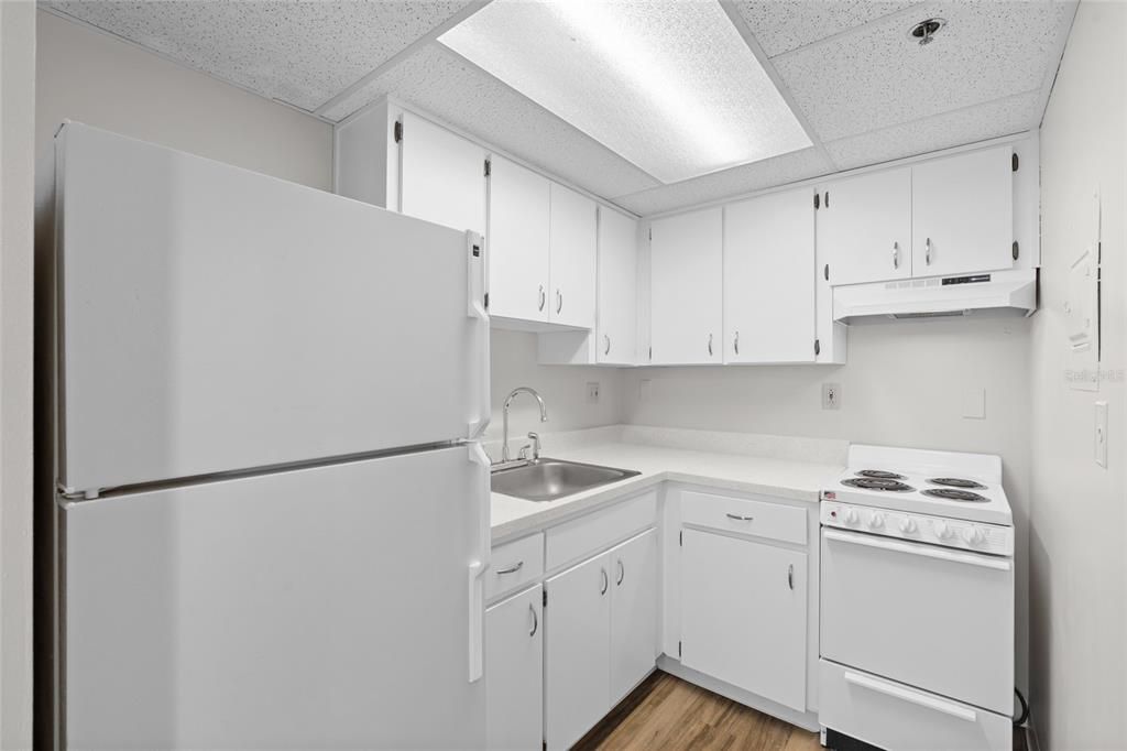 В аренду: $2,850 (1 спален, 1 ванн, 460 Квадратных фут)