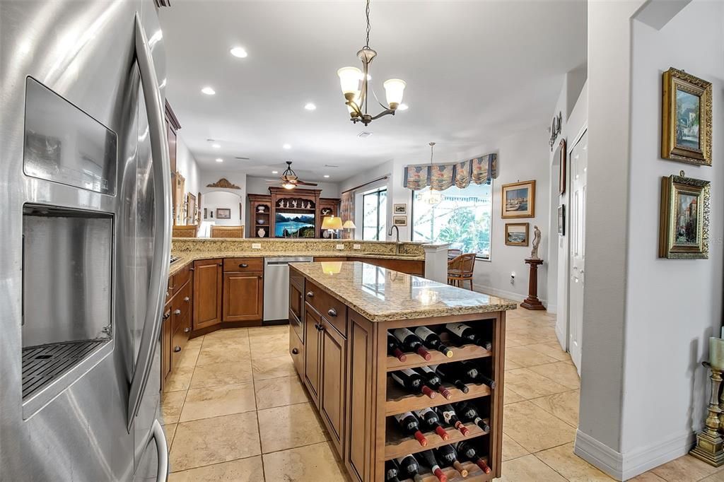 For Sale: $985,000 (3 beds, 3 baths, 2767 Square Feet)