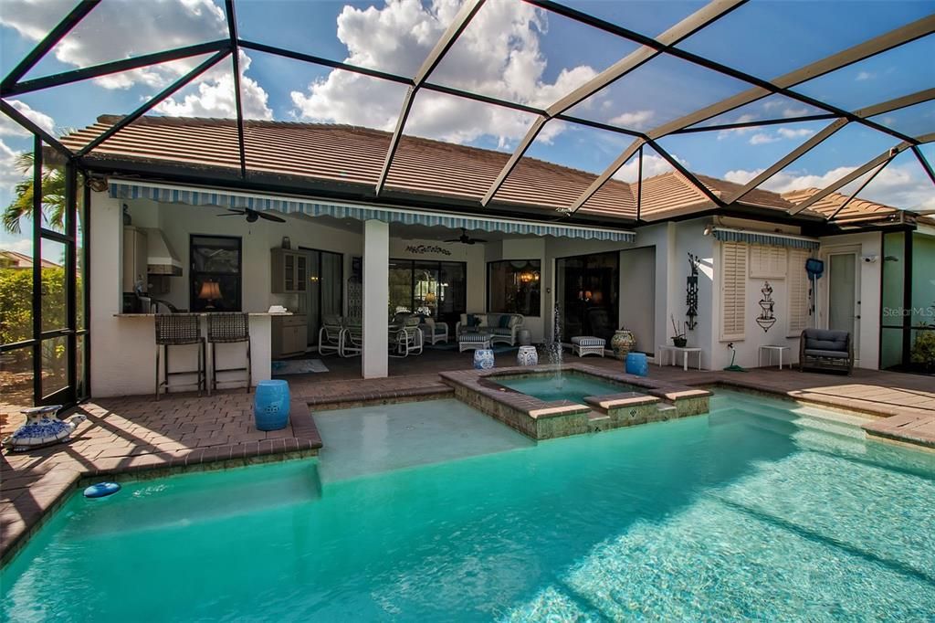 For Sale: $985,000 (3 beds, 3 baths, 2767 Square Feet)