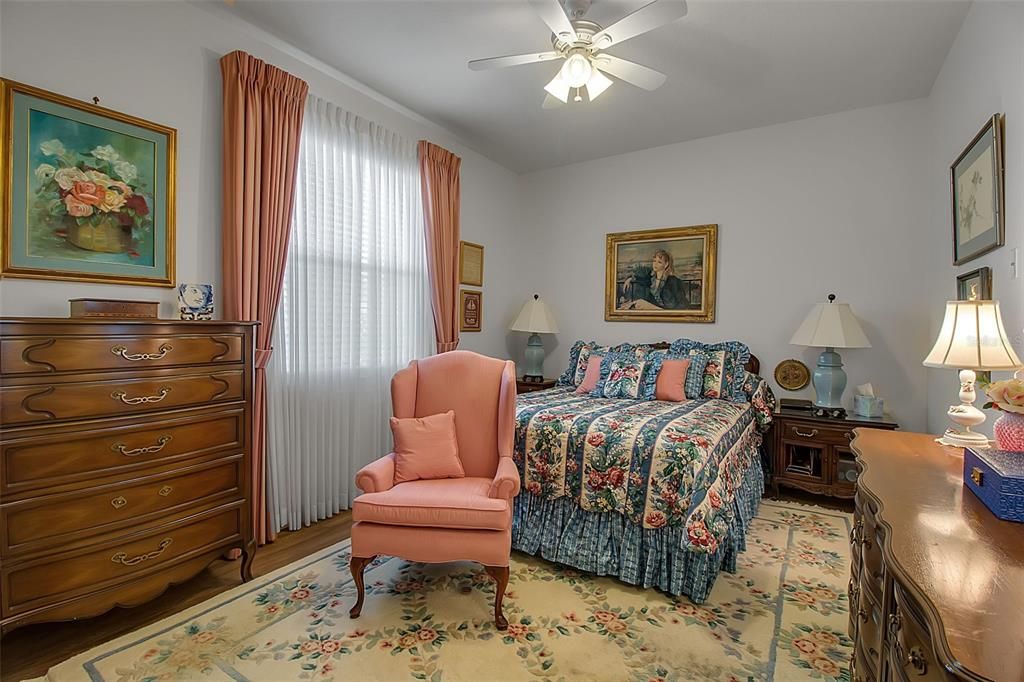 For Sale: $985,000 (3 beds, 3 baths, 2767 Square Feet)