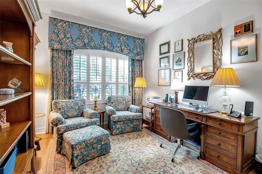 For Sale: $985,000 (3 beds, 3 baths, 2767 Square Feet)