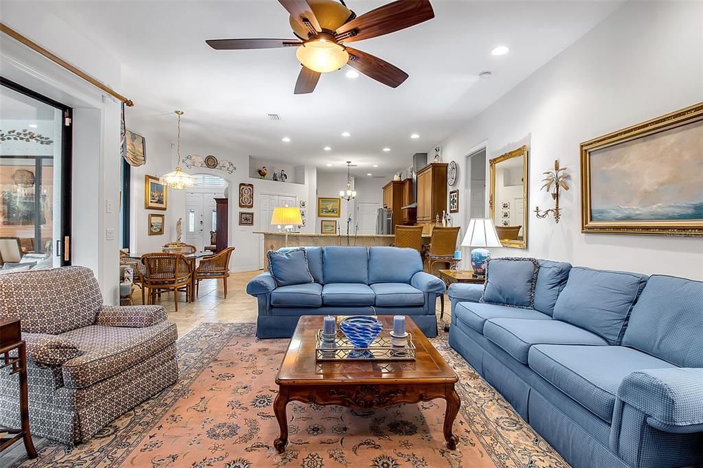 For Sale: $985,000 (3 beds, 3 baths, 2767 Square Feet)