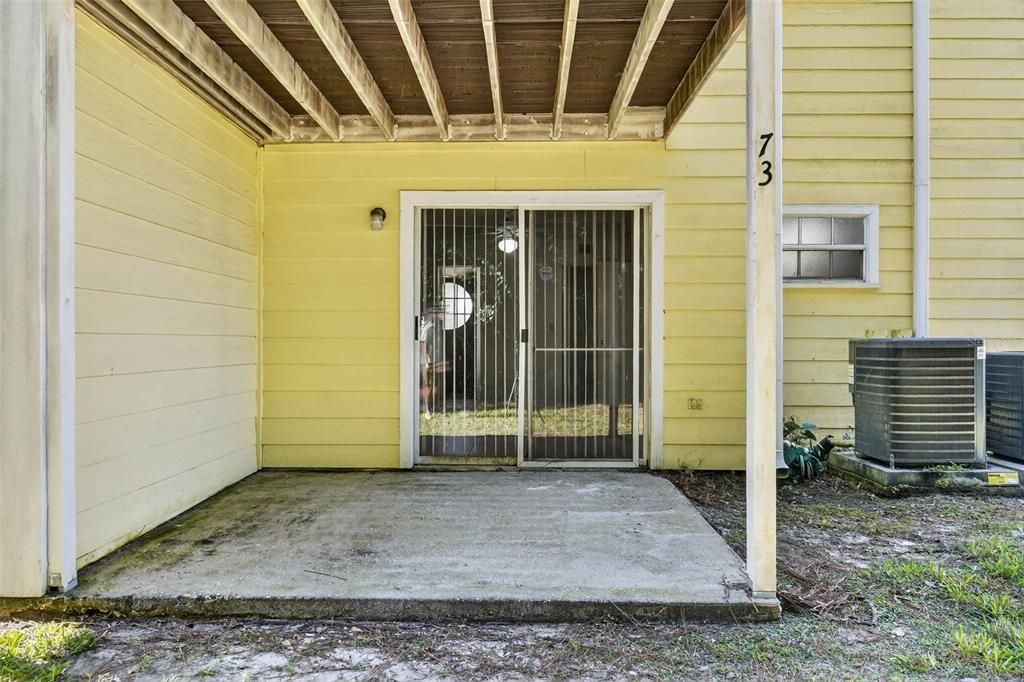 На продажу: $230,000 (3 спален, 2 ванн, 1350 Квадратных фут)