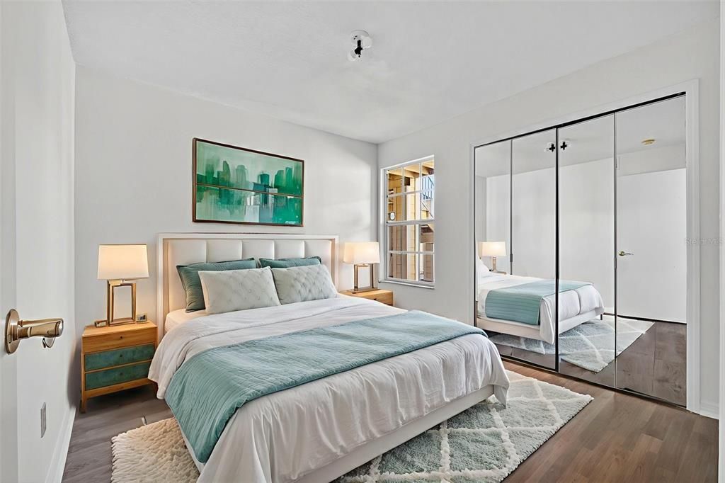 На продажу: $230,000 (3 спален, 2 ванн, 1350 Квадратных фут)