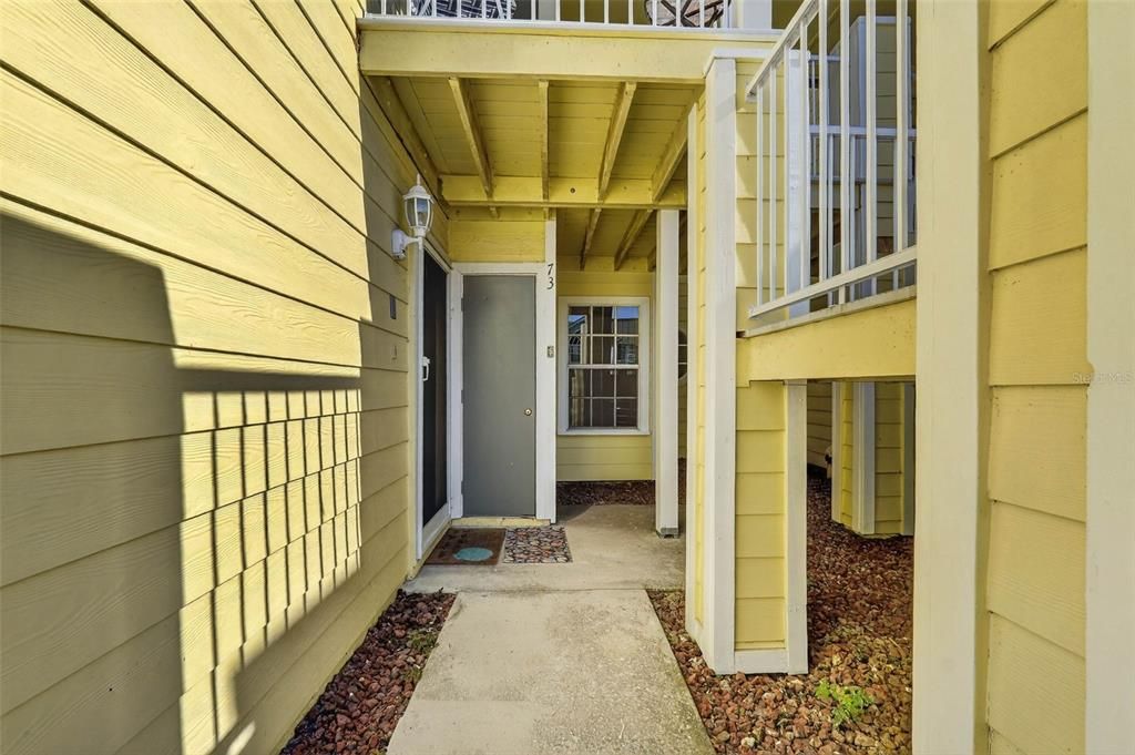 На продажу: $230,000 (3 спален, 2 ванн, 1350 Квадратных фут)