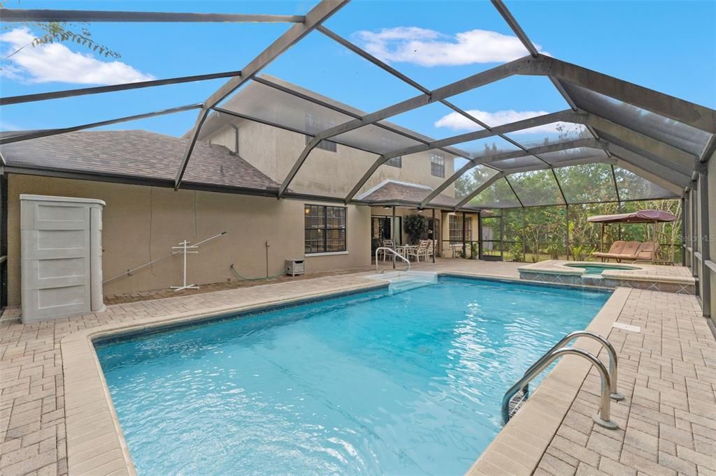 На продажу: $449,900 (4 спален, 2 ванн, 2356 Квадратных фут)