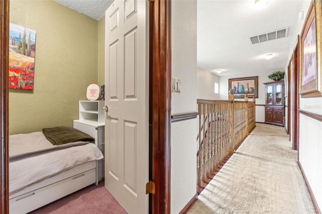 На продажу: $449,900 (4 спален, 2 ванн, 2356 Квадратных фут)