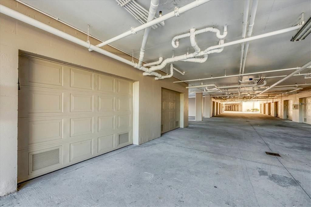 For Sale: $595,000 (3 beds, 2 baths, 1701 Square Feet)