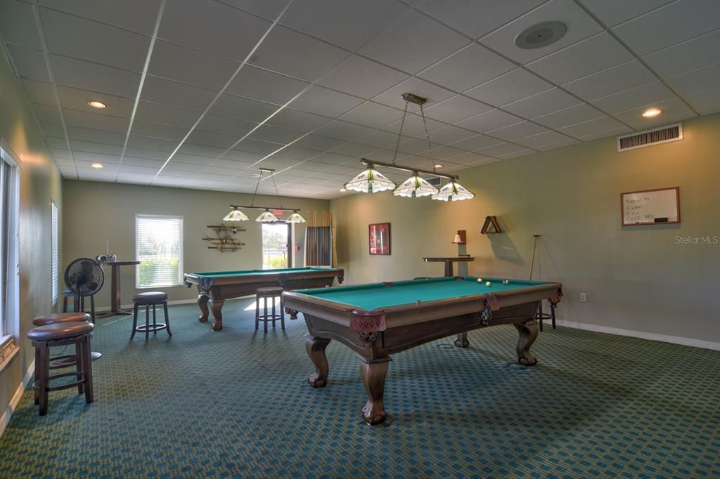 Active With Contract: $1,670 (1 beds, 1 baths, 745 Square Feet)