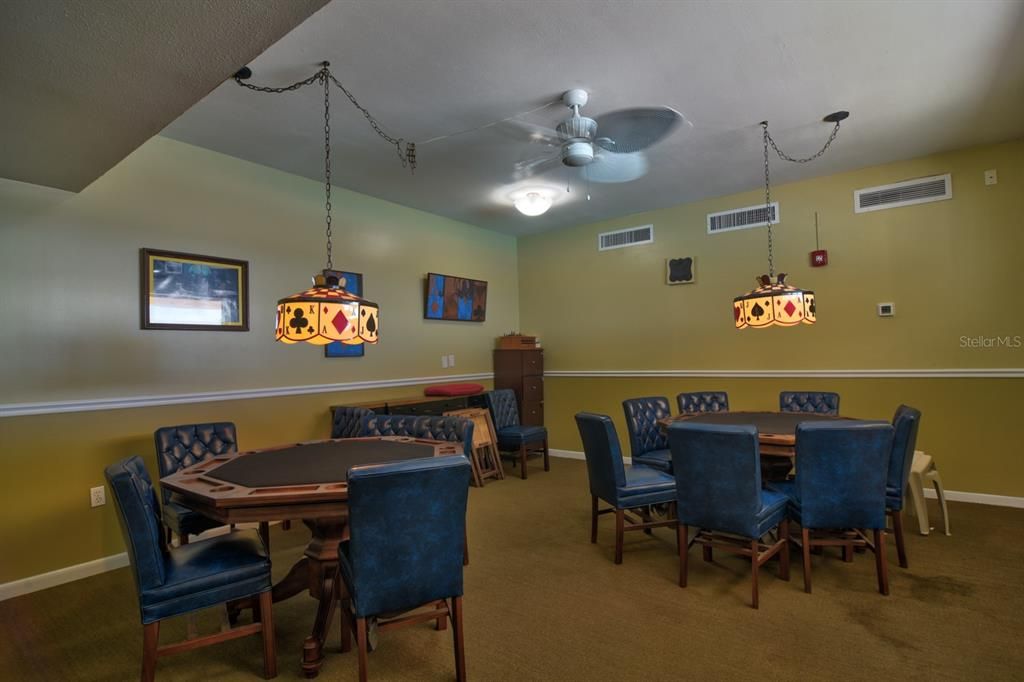 Active With Contract: $1,670 (1 beds, 1 baths, 745 Square Feet)