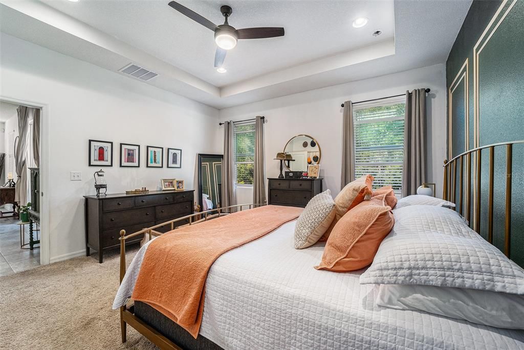 For Sale: $529,000 (4 beds, 2 baths, 2041 Square Feet)