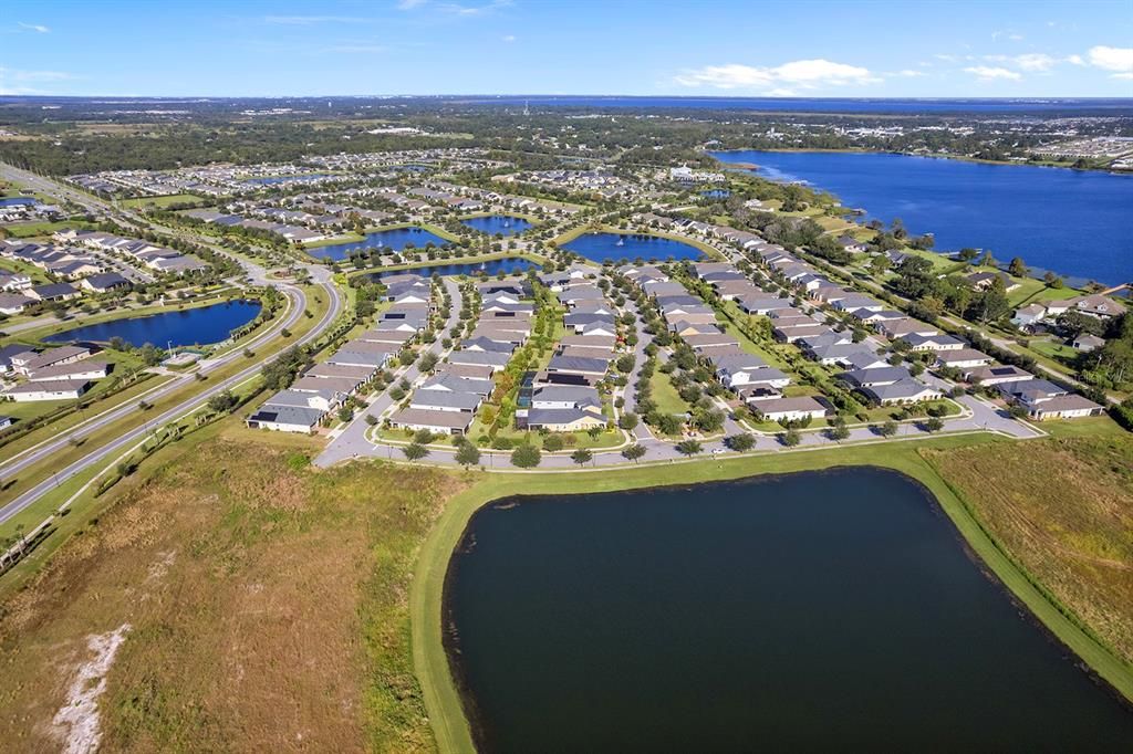 待售: $560,000 (3 贝兹, 2 浴室, 2208 平方英尺)