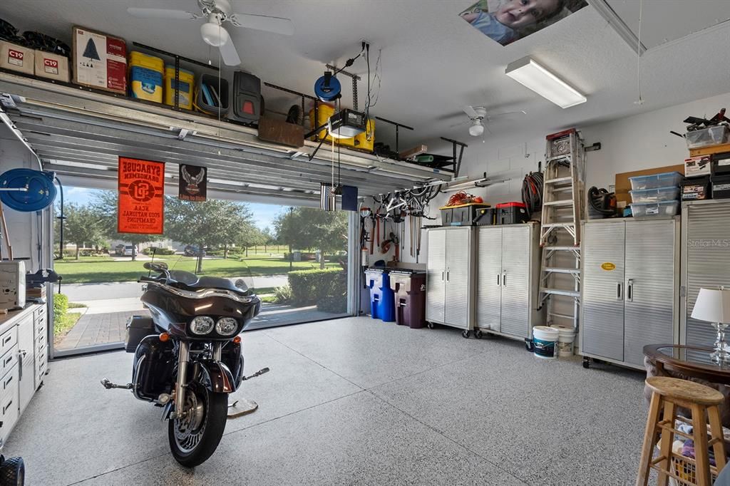 待售: $560,000 (3 贝兹, 2 浴室, 2208 平方英尺)