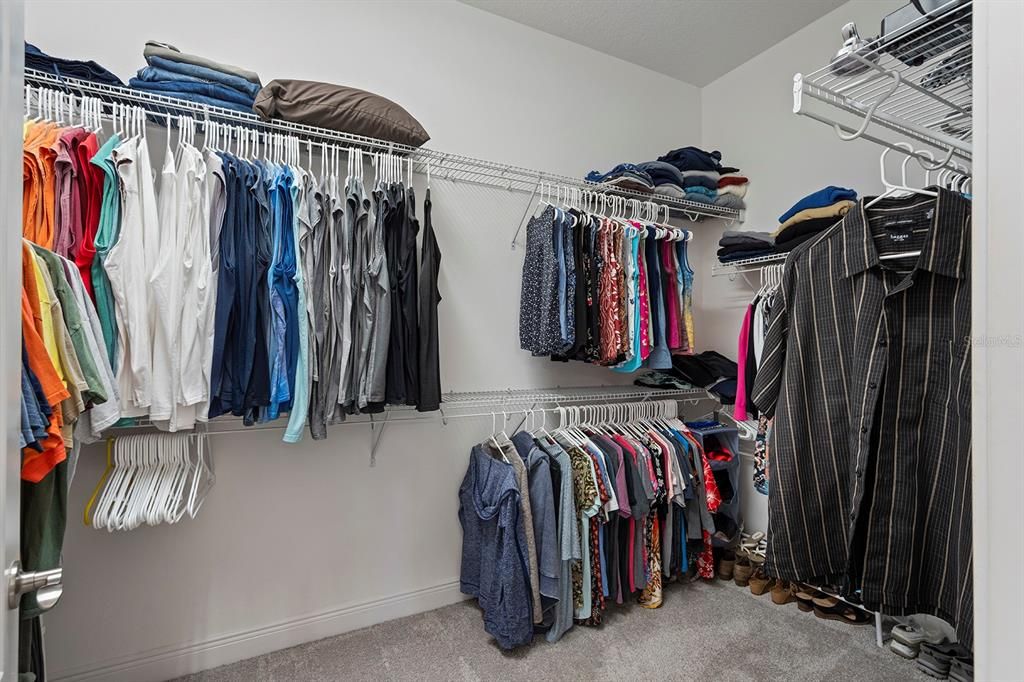 待售: $560,000 (3 贝兹, 2 浴室, 2208 平方英尺)