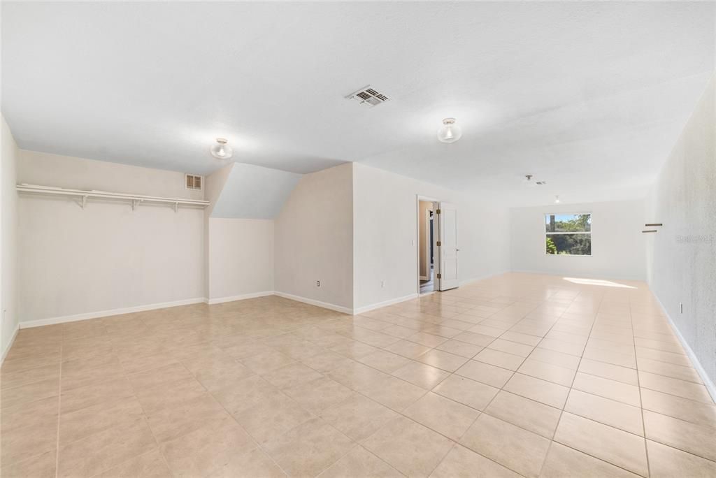 Active With Contract: $679,000 (4 beds, 3 baths, 4846 Square Feet)