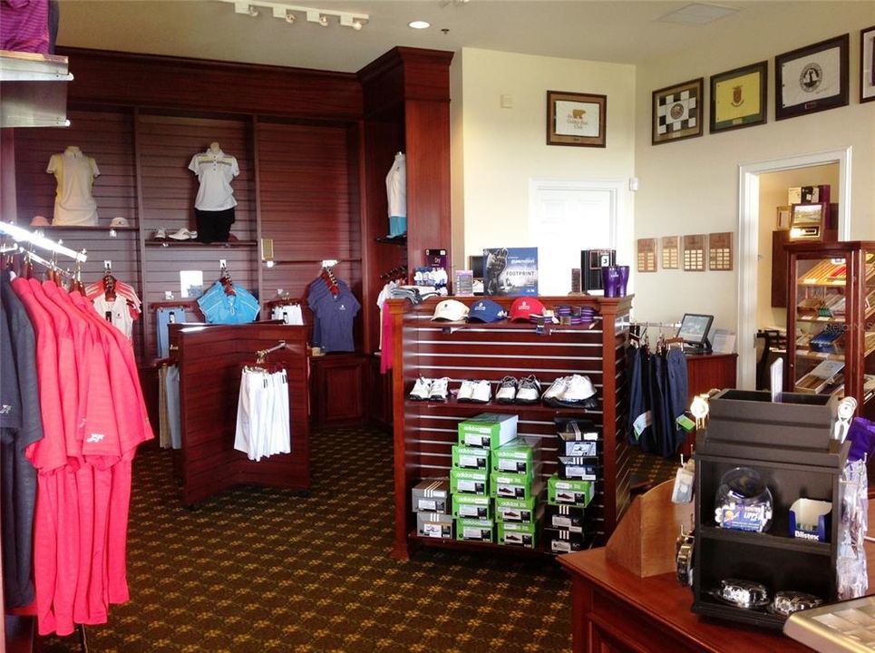 Active With Contract: $679,000 (4 beds, 3 baths, 4846 Square Feet)