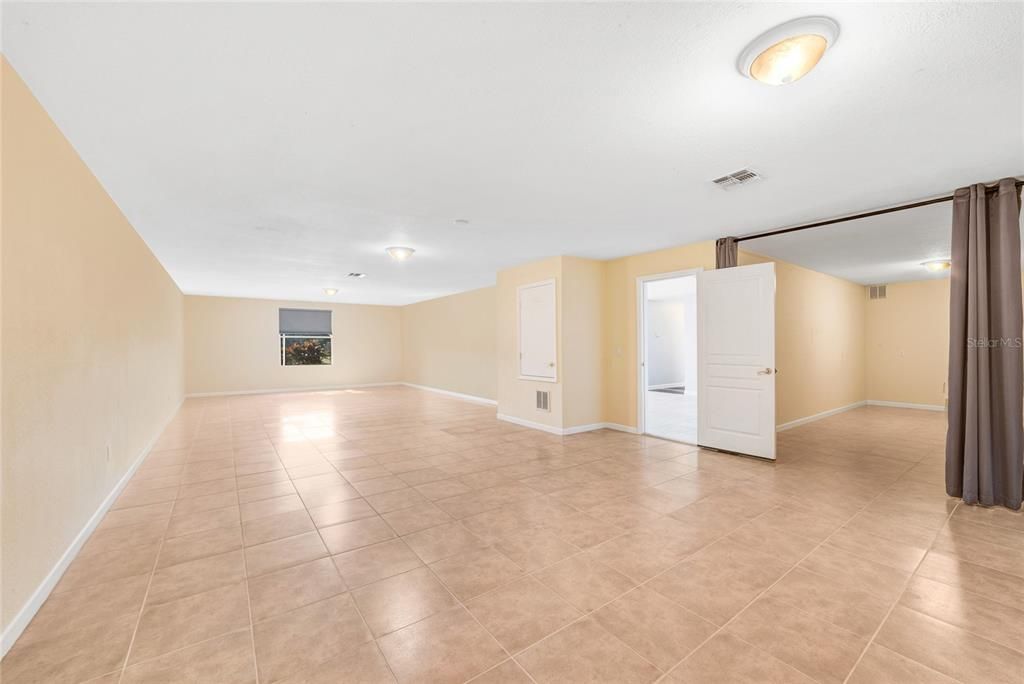 Active With Contract: $679,000 (4 beds, 3 baths, 4846 Square Feet)