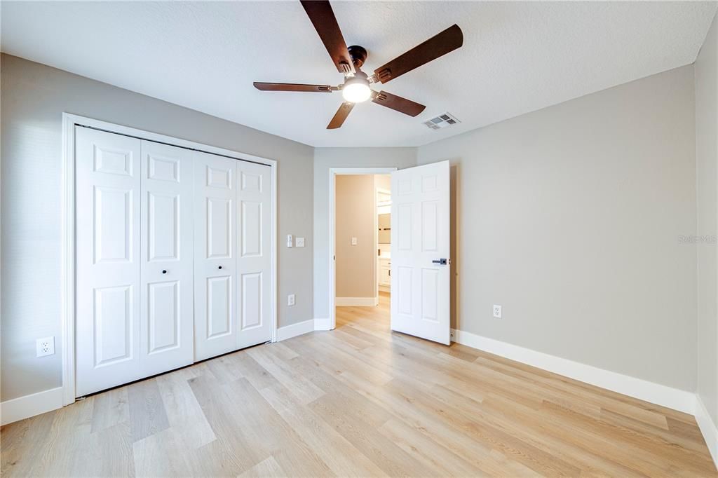 En Venta: $279,900 (3 camas, 2 baños, 1421 Pies cuadrados)