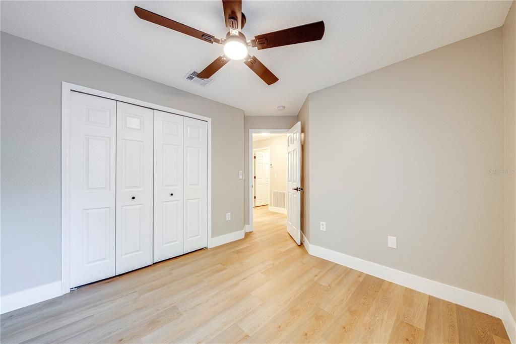 En Venta: $279,900 (3 camas, 2 baños, 1421 Pies cuadrados)