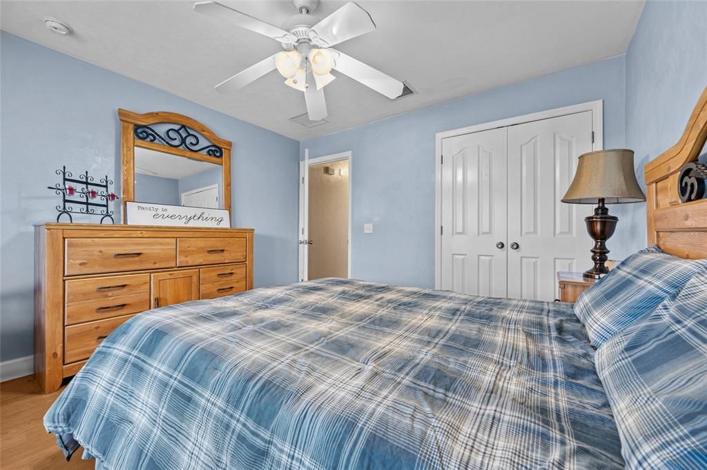 待售: $624,000 (3 贝兹, 2 浴室, 2065 平方英尺)