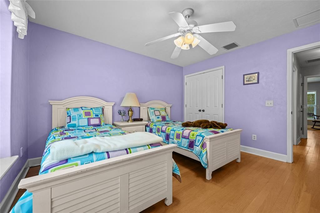 待售: $624,000 (3 贝兹, 2 浴室, 2065 平方英尺)