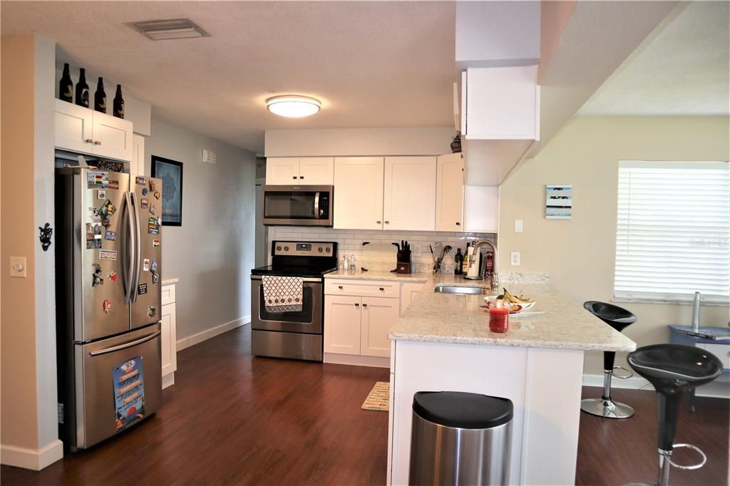 出租: $2,600 (3 贝兹, 2 浴室, 1613 平方英尺)