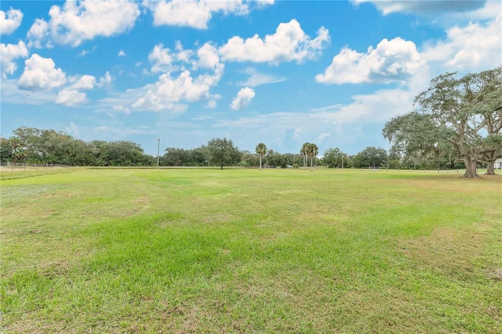 待售: $850,000 (4 贝兹, 3 浴室, 1980 平方英尺)