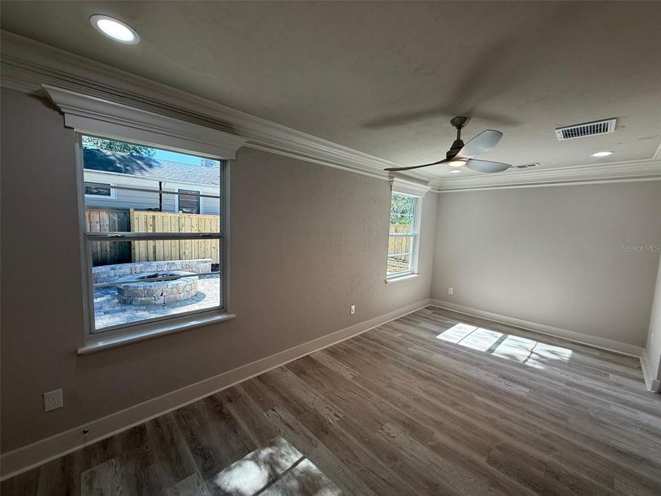 На продажу: $469,000 (4 спален, 3 ванн, 1751 Квадратных фут)