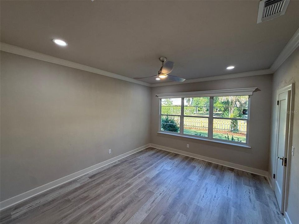 На продажу: $469,000 (4 спален, 3 ванн, 1751 Квадратных фут)