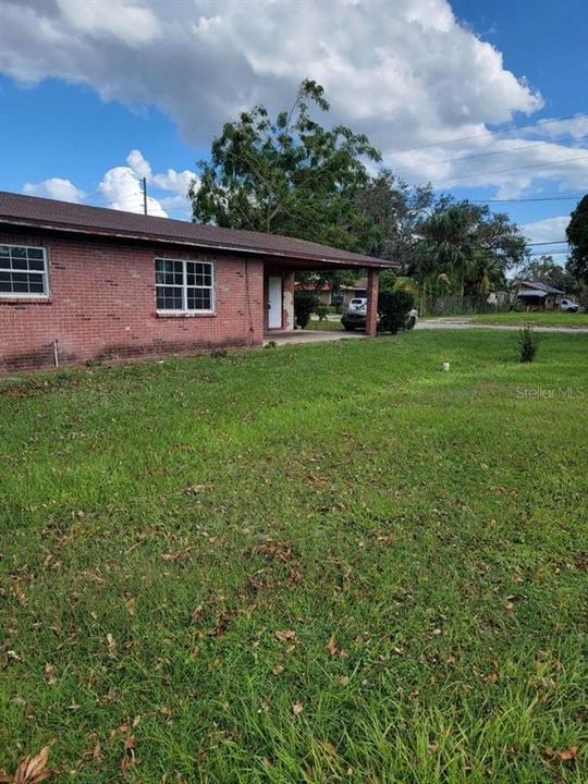 For Sale: $185,000 (3 beds, 2 baths, 1558 Square Feet)