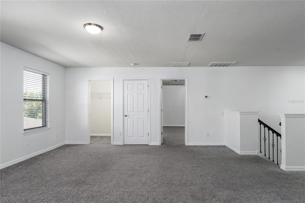 待售: $549,500 (4 贝兹, 2 浴室, 3211 平方英尺)