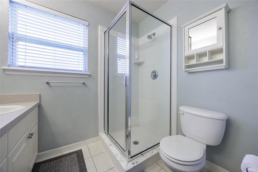 For Sale: $228,000 (2 beds, 2 baths, 1202 Square Feet)