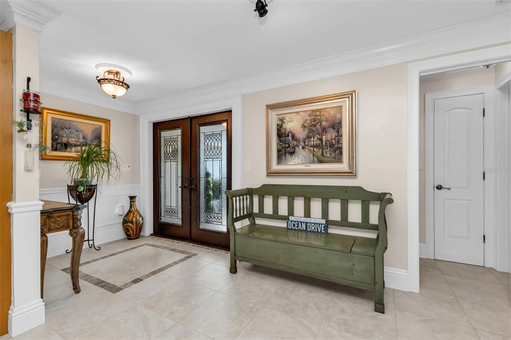 For Sale: $775,000 (3 beds, 2 baths, 1776 Square Feet)