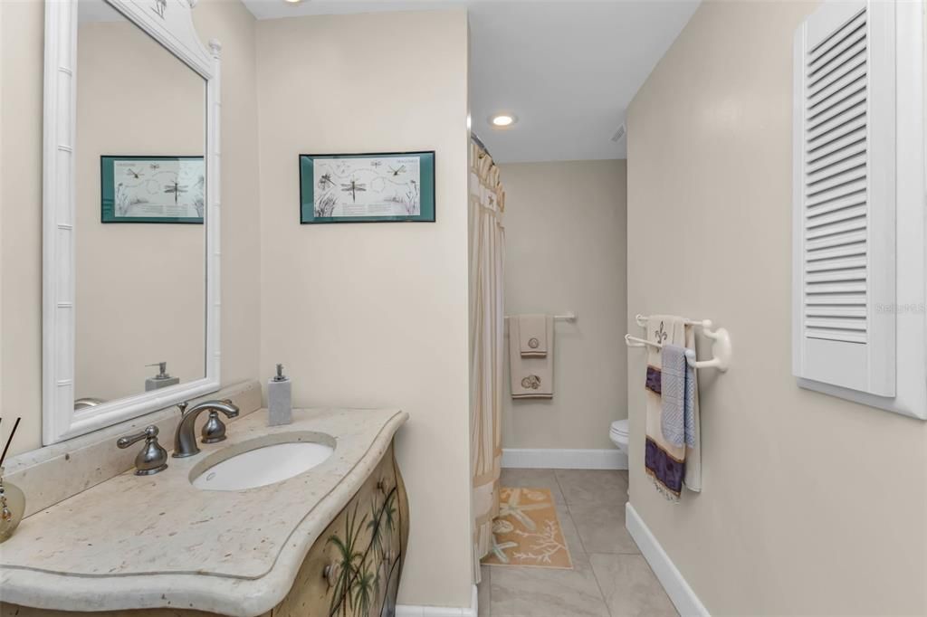 For Sale: $775,000 (3 beds, 2 baths, 1776 Square Feet)