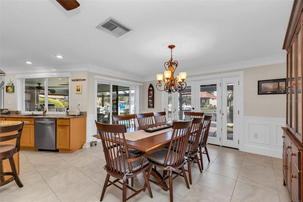 For Sale: $775,000 (3 beds, 2 baths, 1776 Square Feet)