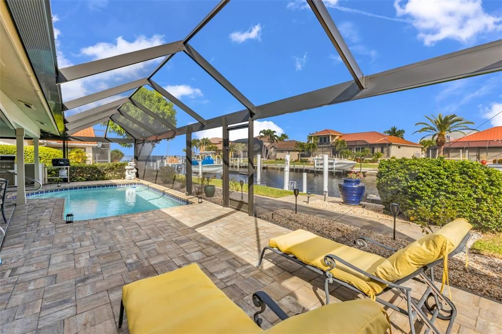 For Sale: $775,000 (3 beds, 2 baths, 1776 Square Feet)