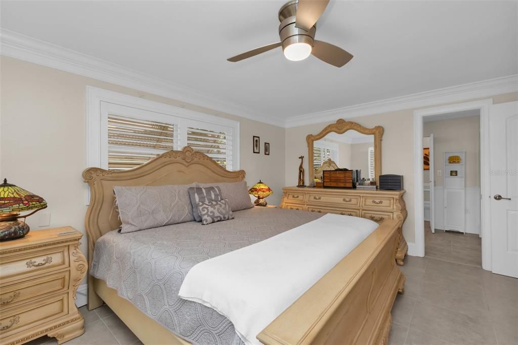 For Sale: $775,000 (3 beds, 2 baths, 1776 Square Feet)