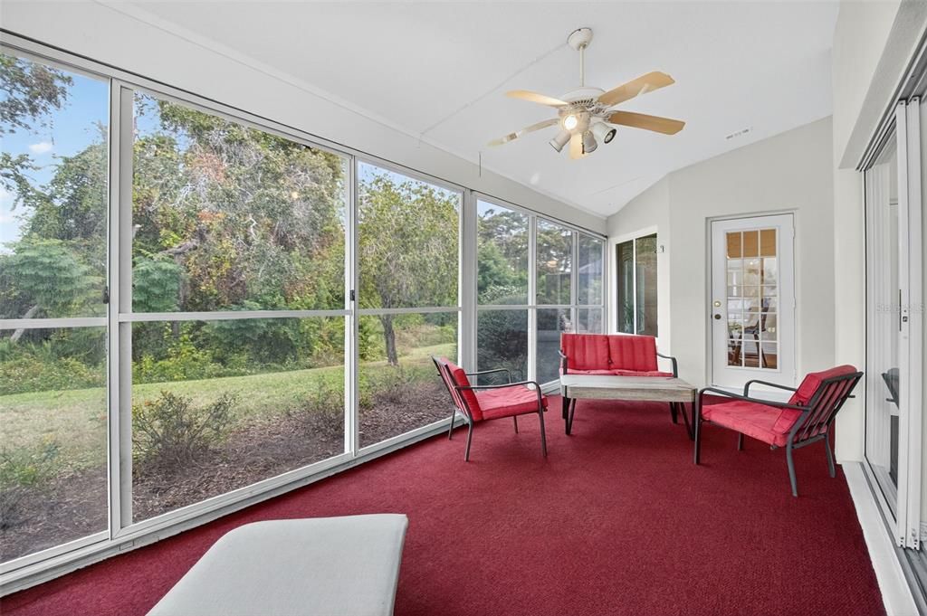 出租: $1,900 (2 贝兹, 2 浴室, 1457 平方英尺)