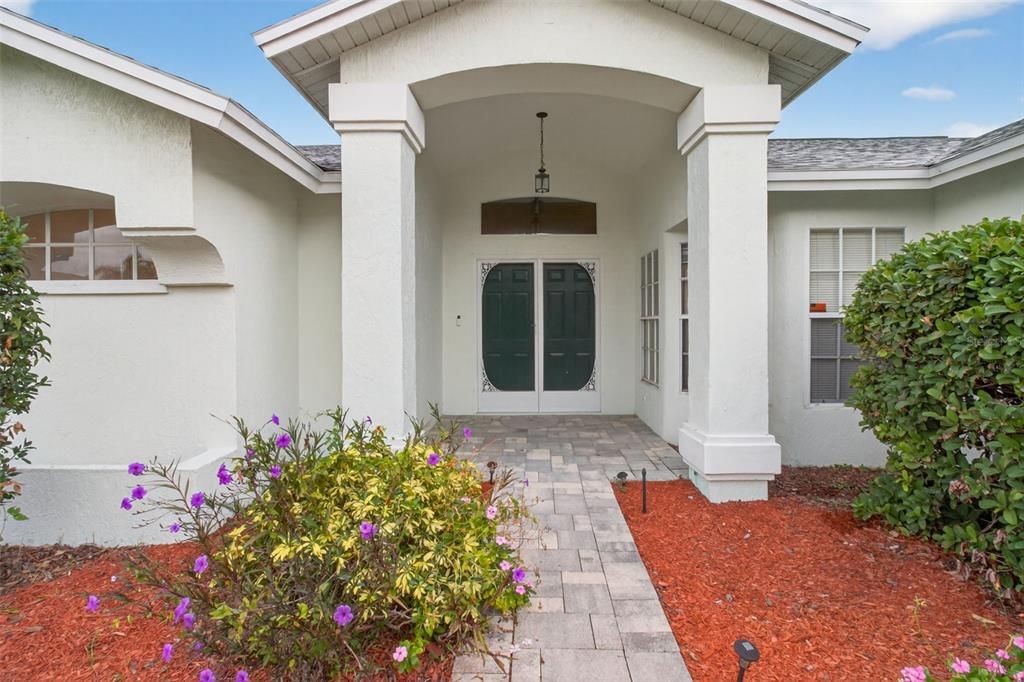 出租: $1,900 (2 贝兹, 2 浴室, 1457 平方英尺)