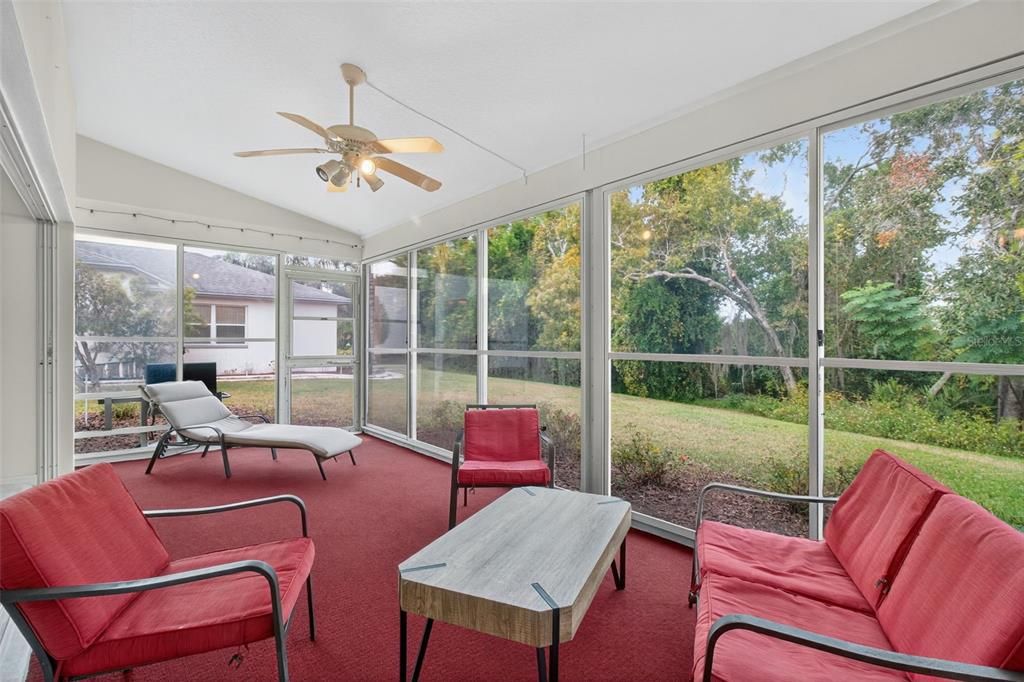 出租: $1,900 (2 贝兹, 2 浴室, 1457 平方英尺)