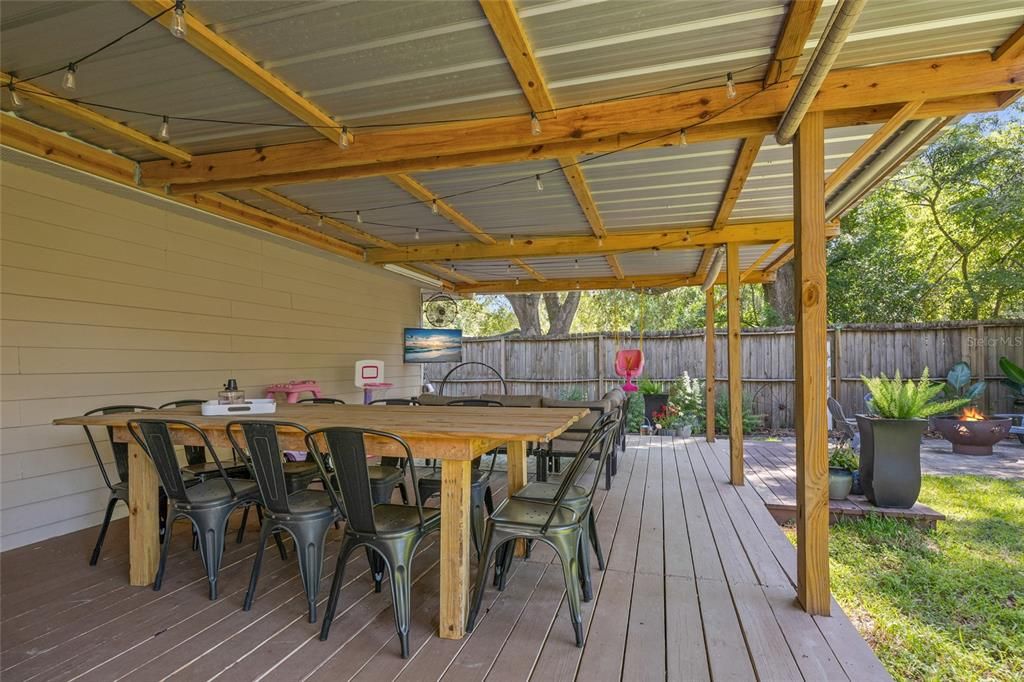 Под контрактом: $239,000 (2 спален, 1 ванн, 1084 Квадратных фут)