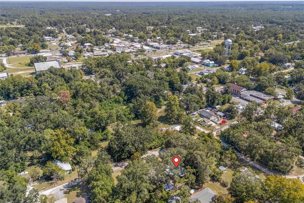 Под контрактом: $239,000 (2 спален, 1 ванн, 1084 Квадратных фут)