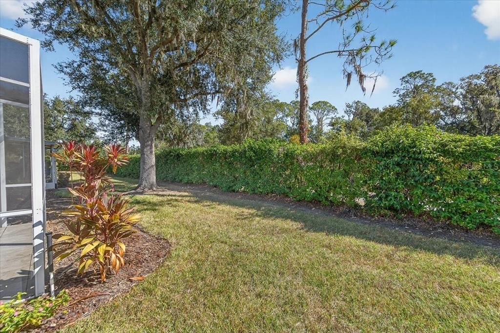 Active With Contract: $269,990 (2 beds, 2 baths, 1260 Square Feet)