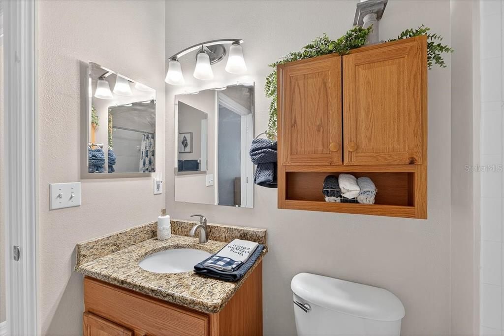 Active With Contract: $269,990 (2 beds, 2 baths, 1260 Square Feet)