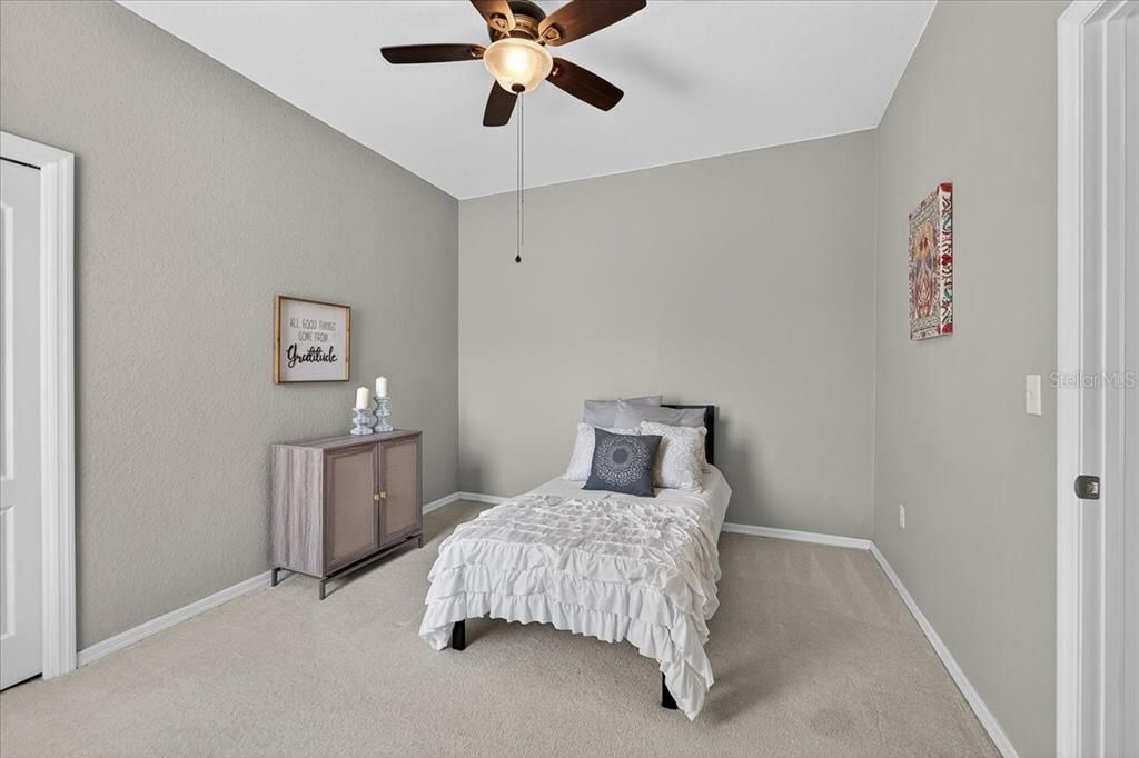 Active With Contract: $269,990 (2 beds, 2 baths, 1260 Square Feet)