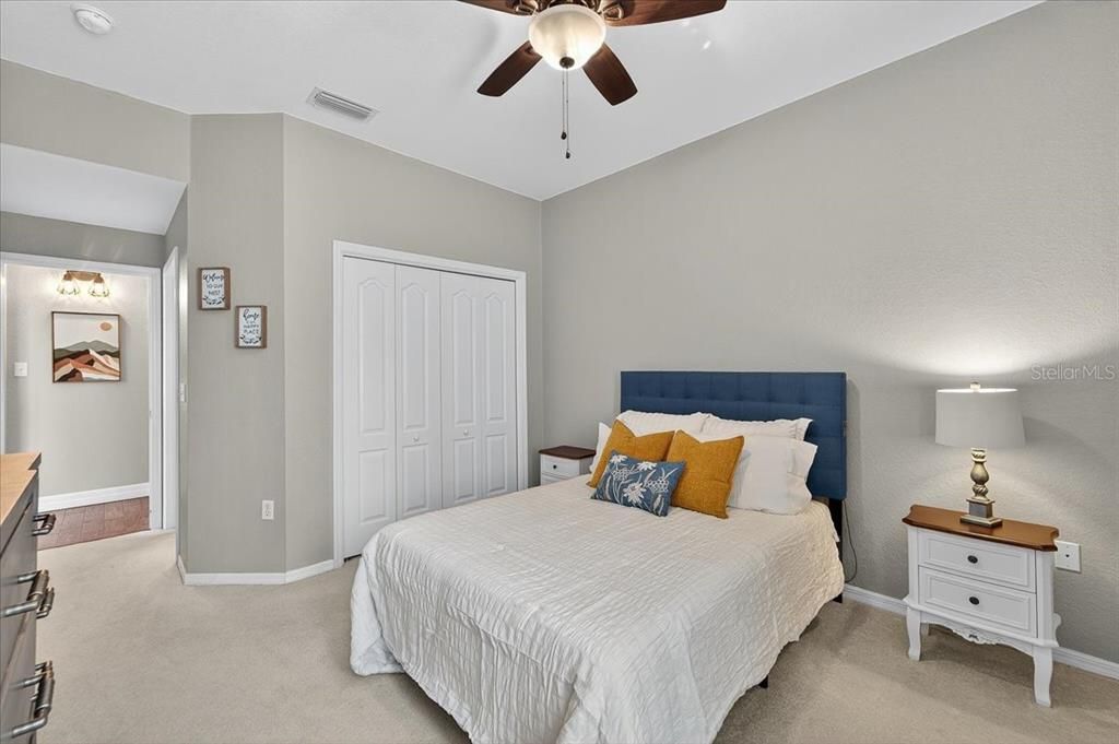 Active With Contract: $269,990 (2 beds, 2 baths, 1260 Square Feet)