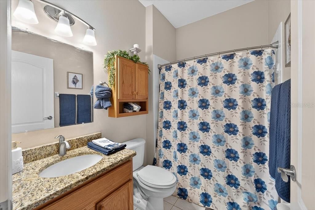 Active With Contract: $269,990 (2 beds, 2 baths, 1260 Square Feet)