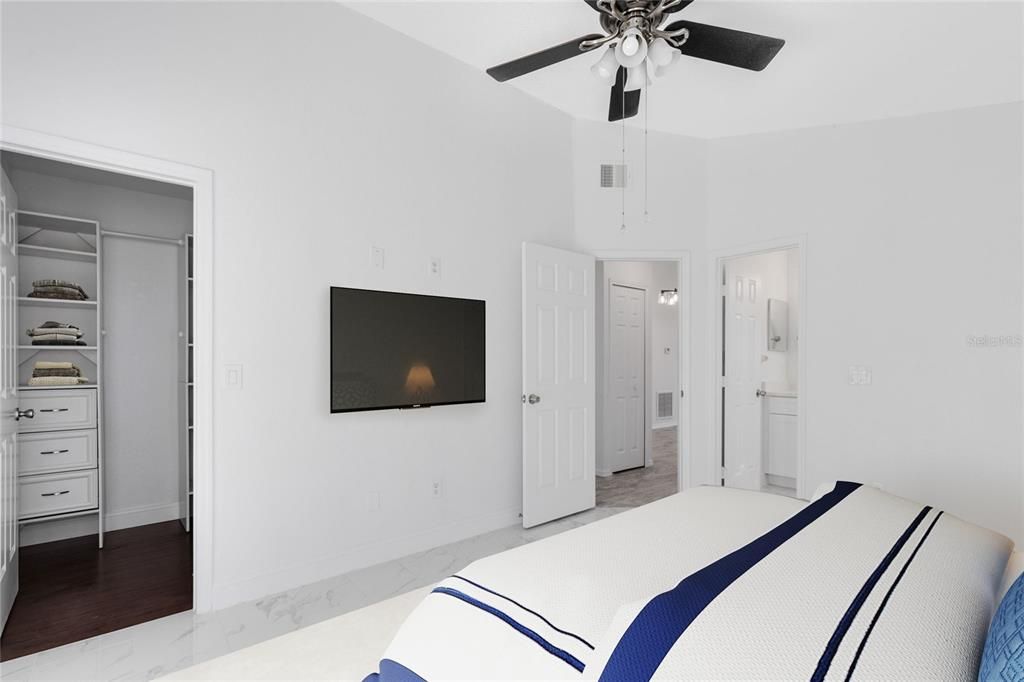 Под контрактом: $389,900 (3 спален, 2 ванн, 1201 Квадратных фут)